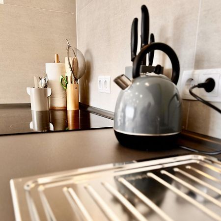 M&D Apartments Naehe Stadion Mit Balkon - Netflix - Kueche - Sunset View Καϊζερσλάουτερν Εξωτερικό φωτογραφία