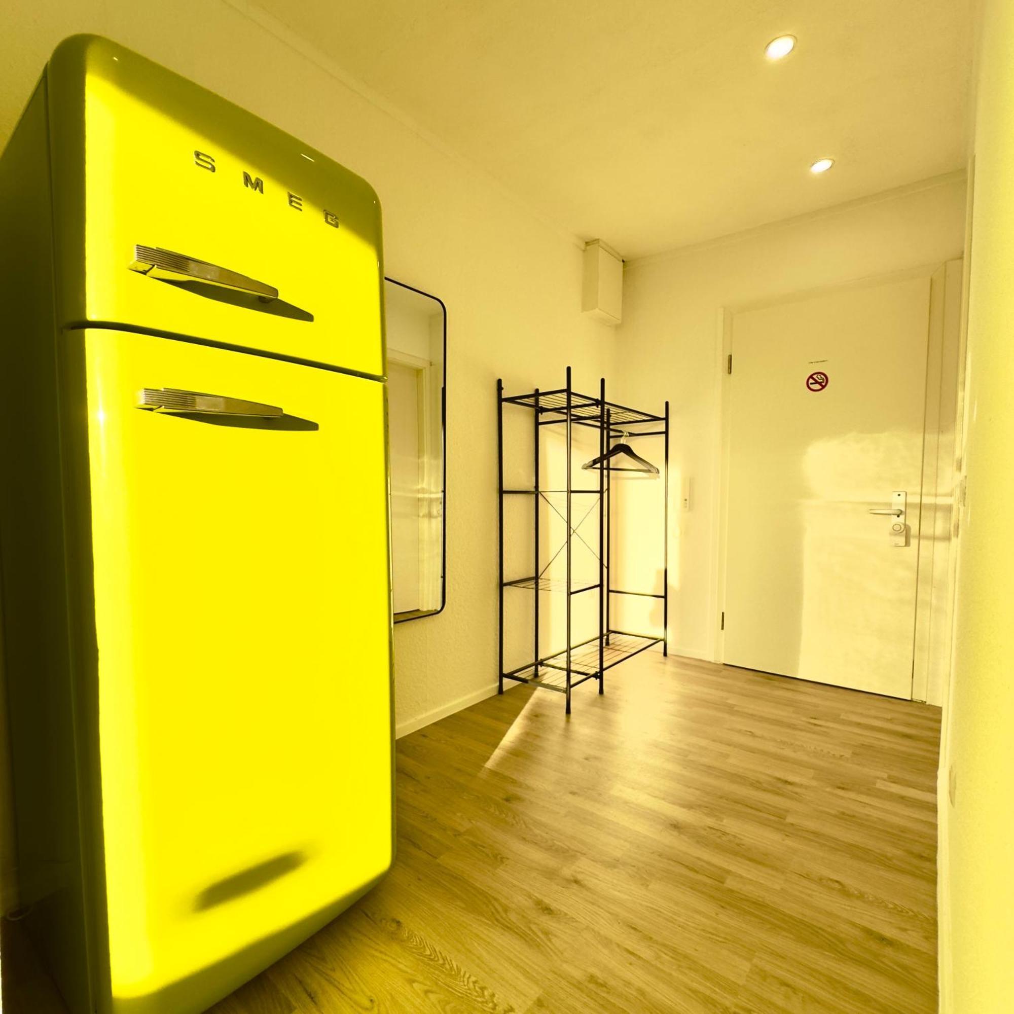M&D Apartments Naehe Stadion Mit Balkon - Netflix - Kueche - Sunset View Καϊζερσλάουτερν Εξωτερικό φωτογραφία